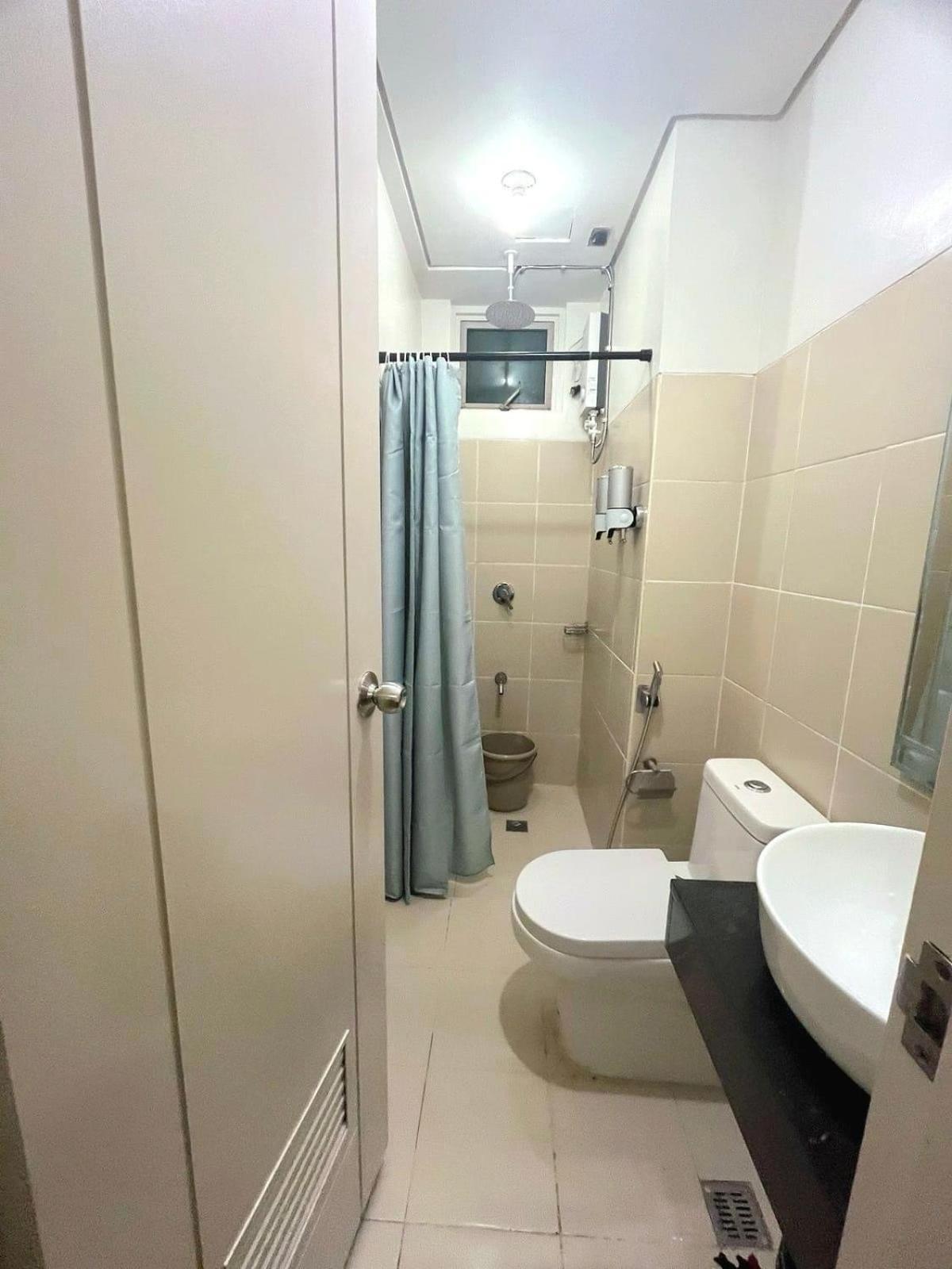 Pioneer Woodlands Bed & Breakfast Mandaluyong Exterior foto